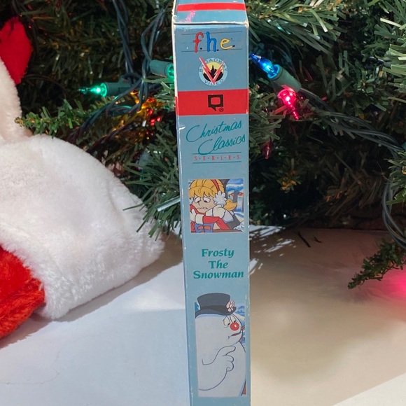 ✨10 for $15✨ Frosty the Snowman (VHS) - Picture 2 of 6
